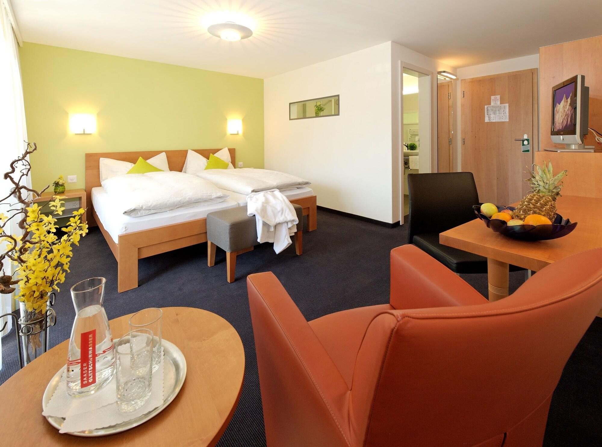 Hotel Kristall Saas-Almagell Zewnętrze zdjęcie