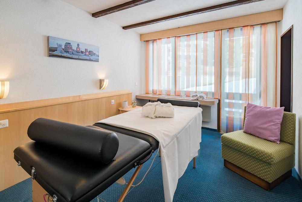 Hotel Kristall Saas-Almagell Zewnętrze zdjęcie